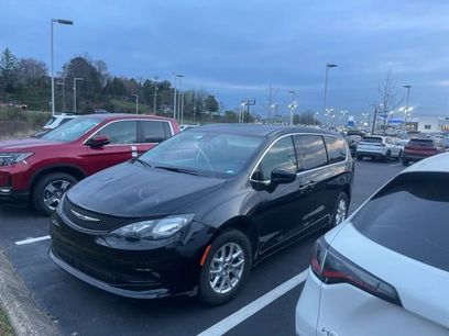Used 2023 Chrysler Voyager LX