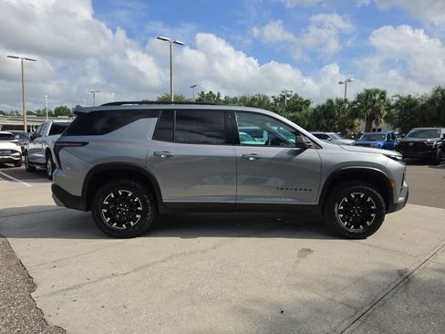 Used 2024 Chevrolet Traverse Z71 w/ LPO, Floor Liner Package AWD/4WD image 9