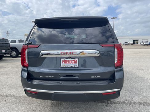 Used 2021 GMC Yukon SLT w/ SLT Luxury Plus Package RWD image 5