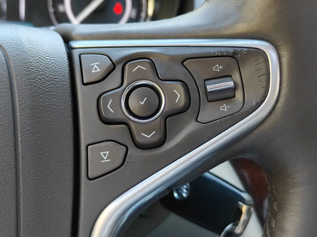 Used 2016 Buick Regal FWD image 25