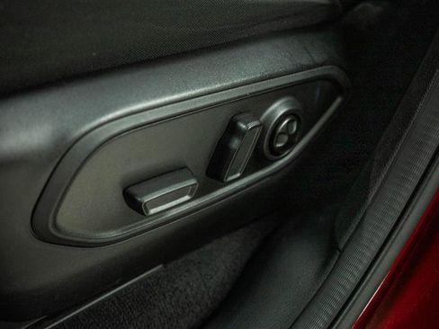 Used 2024 Jeep Grand Cherokee L Laredo image 15