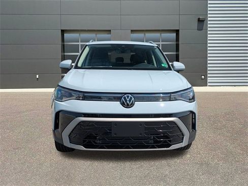 New 2025 Volkswagen Taos SEL image 8