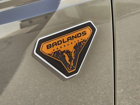 New 2026 Ford Bronco Badlands AWD/4WD image 17