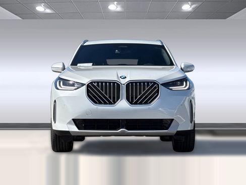 Used 2026 BMW X3 xDrive30i w/ Convenience Package AWD/4WD image 5