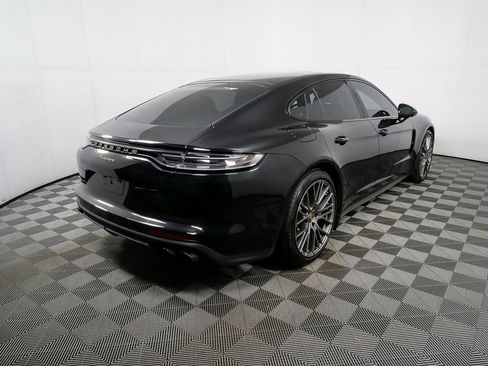 Certified 2023 Porsche Panamera Platinum Edition image 31