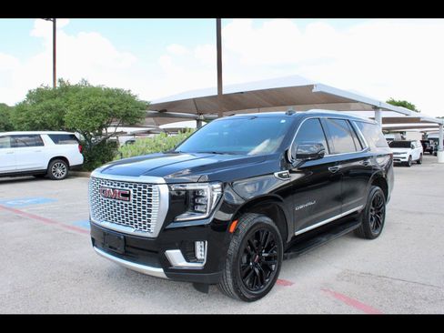 Used 2023 GMC Yukon Denali w/ Advanced Technology Package AWD/4WD image 1