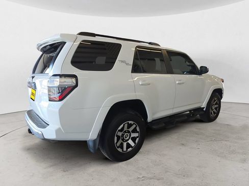 Used 2024 Toyota 4Runner TRD Off-Road Premium w/ Off Road Premium Plus Package AWD/4WD image 5