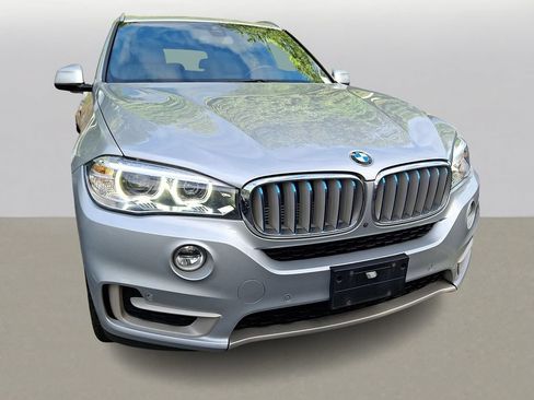 Used 2018 BMW X5 xDrive40e w/ Driving Assistance Package AWD/4WD image 2