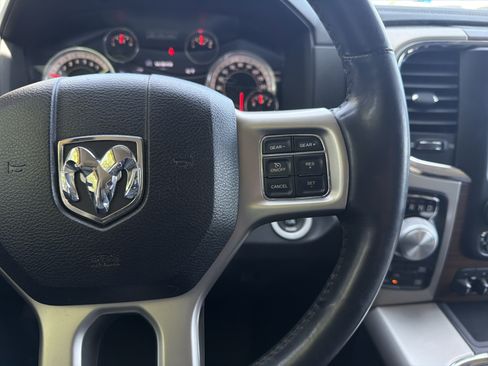 Used 2016 RAM 1500 Laramie w/ Convenience Group image 20