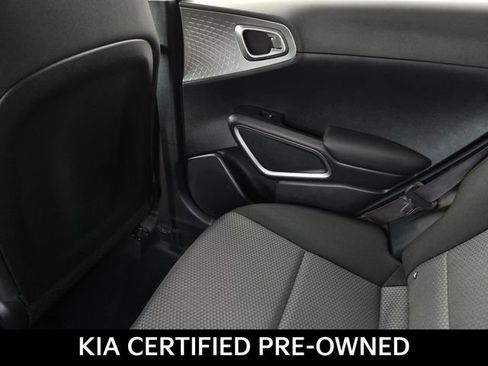 Certified 2025 Kia Soul LX w/ LX Technology Package FWD image 13
