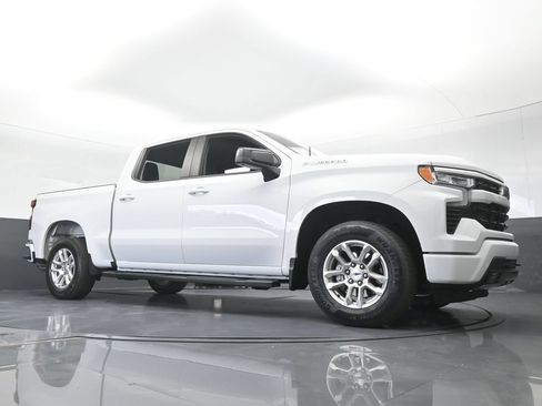Used 2024 Chevrolet Silverado 1500 RST RWD image 61