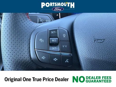 New 2026 Ford Escape ST-Line w/ Tech Pack #1 image 18
