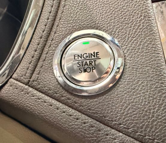 Used 2017 Lincoln Continental Reserve w/ Technology Package AWD/4WD image 40