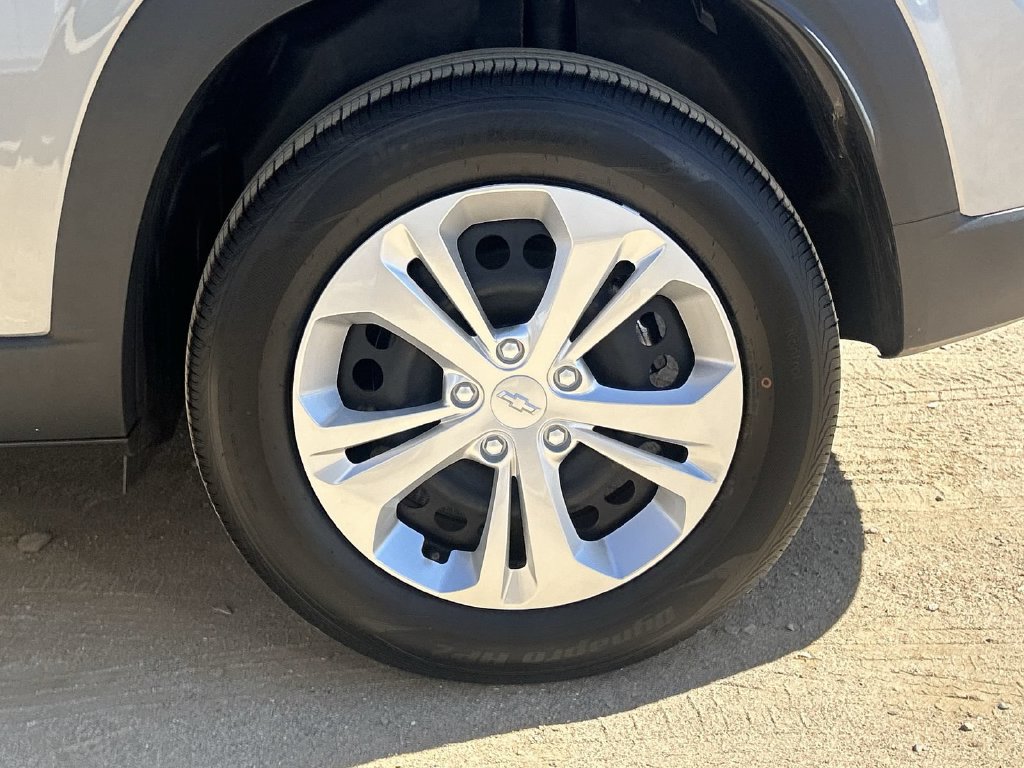 New 2026 Chevrolet Trax LS FWD image 37