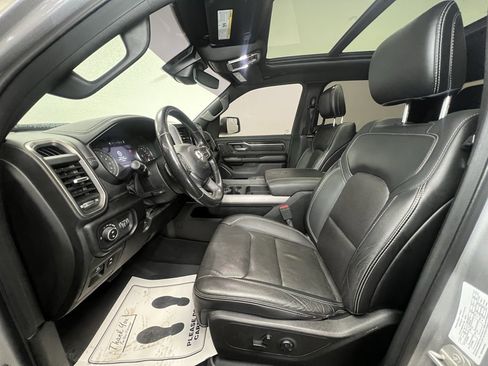 Used 2019 RAM 1500 Sport w/ Leather & Sound Group image 4