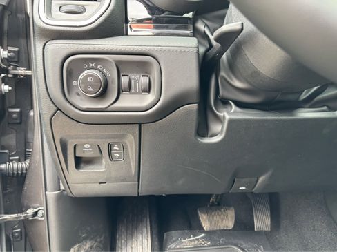 New 2026 RAM 1500 Limited w/ Body Color Bumper Group image 24