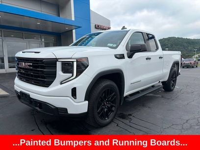 Used 2023 GMC Sierra 1500 Pro w/ Graphite Edition