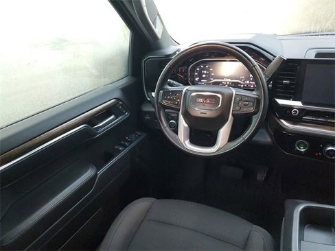 Used 2023 GMC Sierra 1500 Elevation w/ LPO, Elevation Black Package image 15