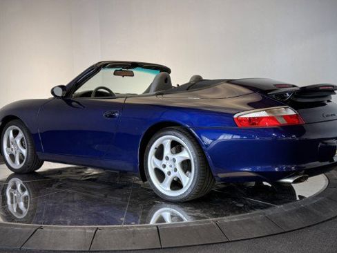 Used 2002 Porsche 911 Cabriolet image 21