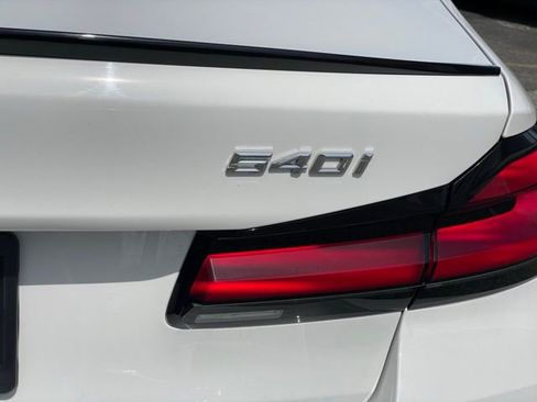 Used 2021 BMW 540i xDrive w/ M Sport Package image 29