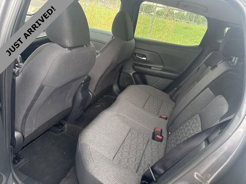 Certified 2025 Nissan Kicks SV image 13