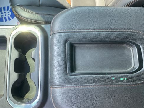 Used 2021 GMC Sierra 1500 AT4 AWD/4WD image 28