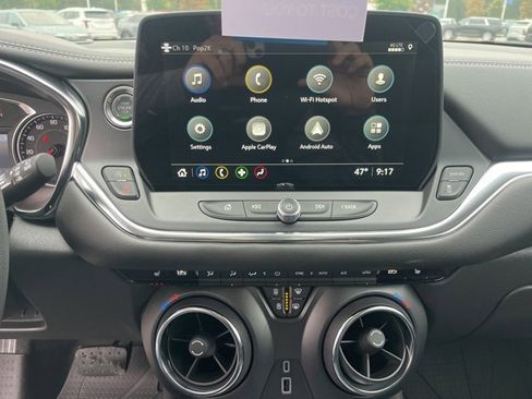 New 2025 Chevrolet Blazer LT w/ Convenience Package image 22