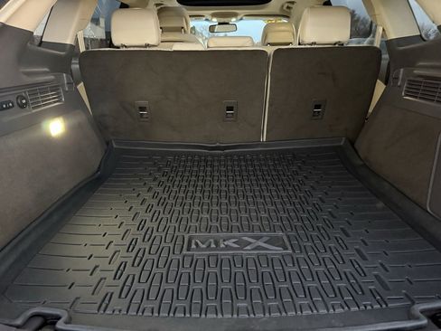 Used 2022 Lincoln Nautilus Reserve w/ Equipment Group 202A image 38