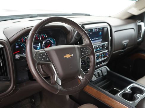 Used 2016 Chevrolet Silverado 1500 LTZ w/ Sport Package image 19