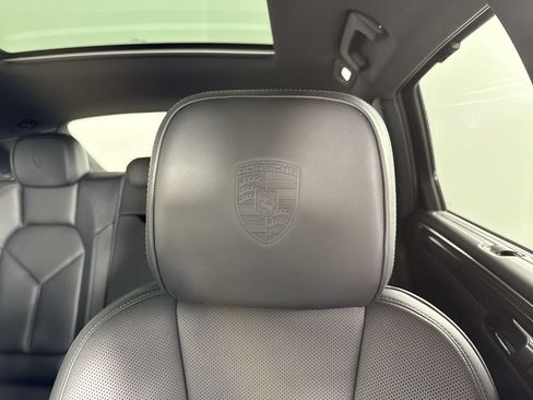 Certified 2026 Porsche Macan S AWD/4WD image 41