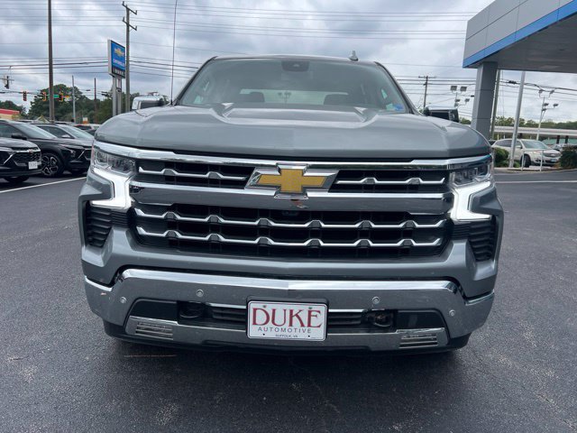 Used 2024 Chevrolet Silverado 1500 LTZ w/ Z71 Off-Road Package AWD/4WD image 15