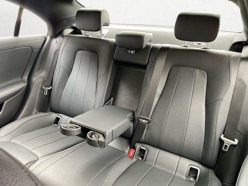 Used 2025 Mercedes-Benz CLA 250 image 9