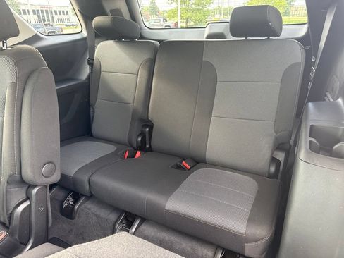 Used 2020 Chevrolet Traverse LT AWD/4WD image 10