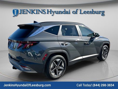 New 2025 Hyundai Tucson SEL image 5