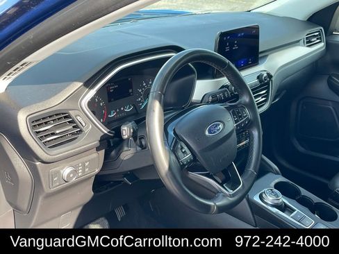 Used 2022 Ford Escape SEL image 35