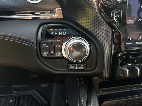 Used 2022 RAM 1500 Limited AWD/4WD image 22