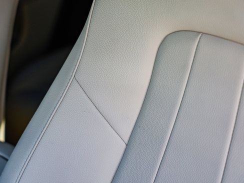 Used 2025 Mercedes-Benz GLA 250 image 25