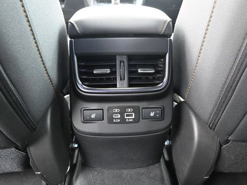 Used 2024 Subaru Outback Wilderness w/ Wilderness Package AWD/4WD image 23