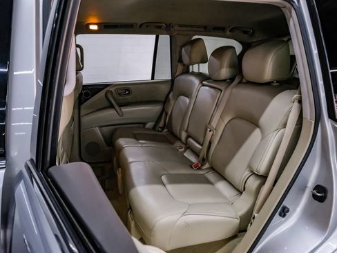 Used 2016 INFINITI QX80 2WD w/ Driver's Assistance Package image 56