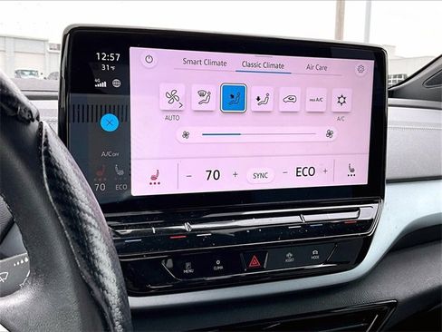 Used 2023 Volkswagen ID.4 Pro image 21