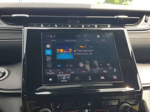 Certified 2024 Jeep Grand Cherokee Altitude RWD image 29