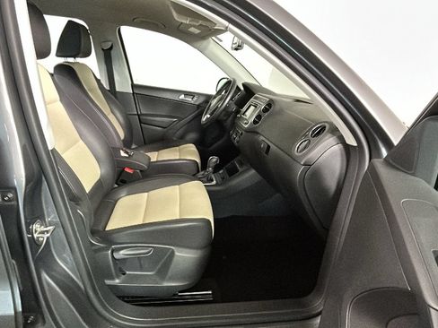 Used 2016 Volkswagen Tiguan S AWD/4WD image 36