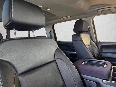 Used 2018 Chevrolet Silverado 1500 LT w/ All Star Edition image 19