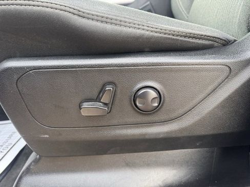 Certified 2022 RAM 1500 Big Horn image 11