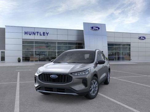 New 2025 Ford Escape Active w/ Tech Pack #1 AWD/4WD image 2