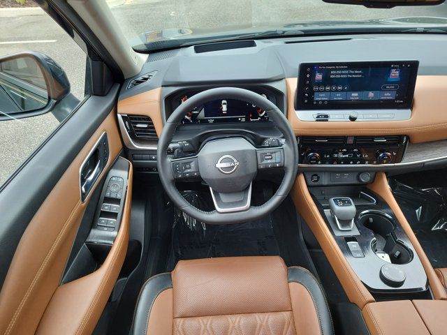Used 2026 Nissan Rogue Platinum w/ Platinum Premium Package AWD/4WD image 11