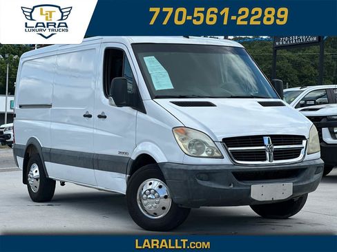Used 2008 Dodge Sprinter 2500 RWD image 1