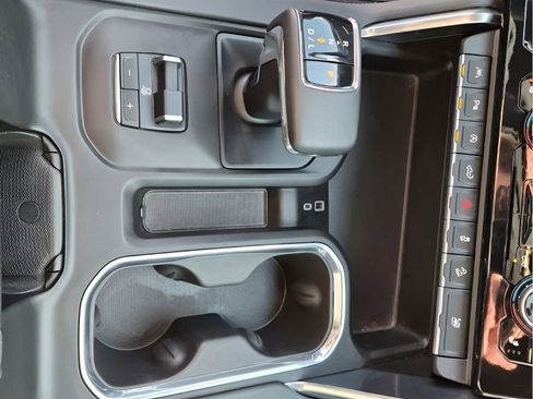 Used 2024 GMC Sierra 1500 Denali w/ Denali Reserve Package image 40