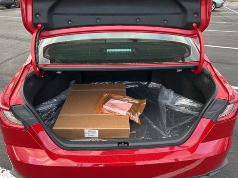 New 2026 Toyota Camry SE FWD image 5