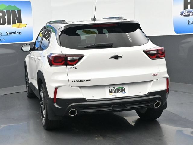 Used 2025 Chevrolet TrailBlazer RS w/ Convenience Package FWD image 4